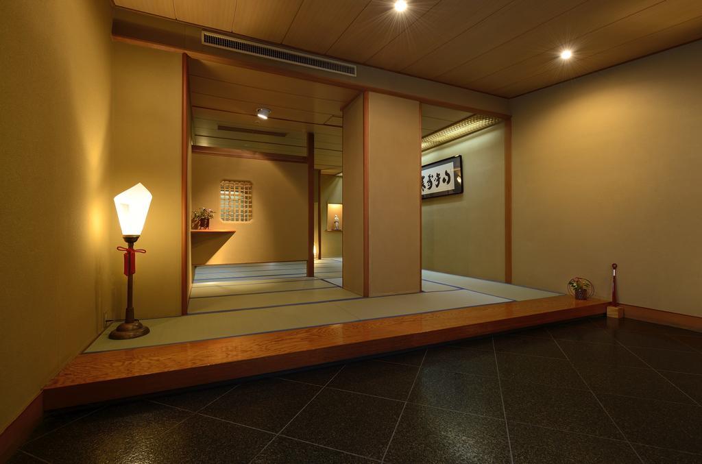 鬼怒川温泉 花の宿 松や 旅館 日光市 エクステリア 写真