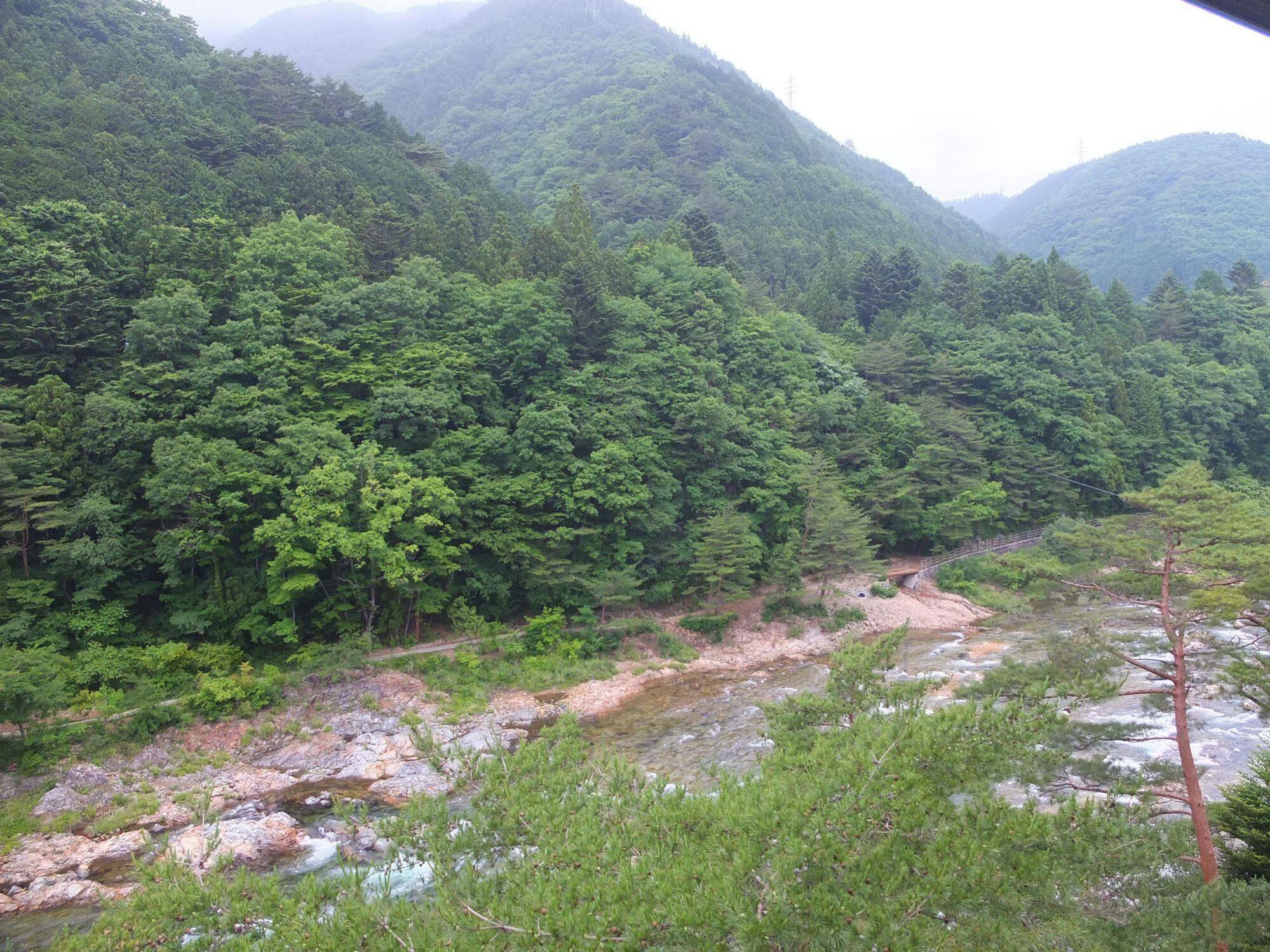 鬼怒川温泉 花の宿 松や 旅館 日光市 エクステリア 写真