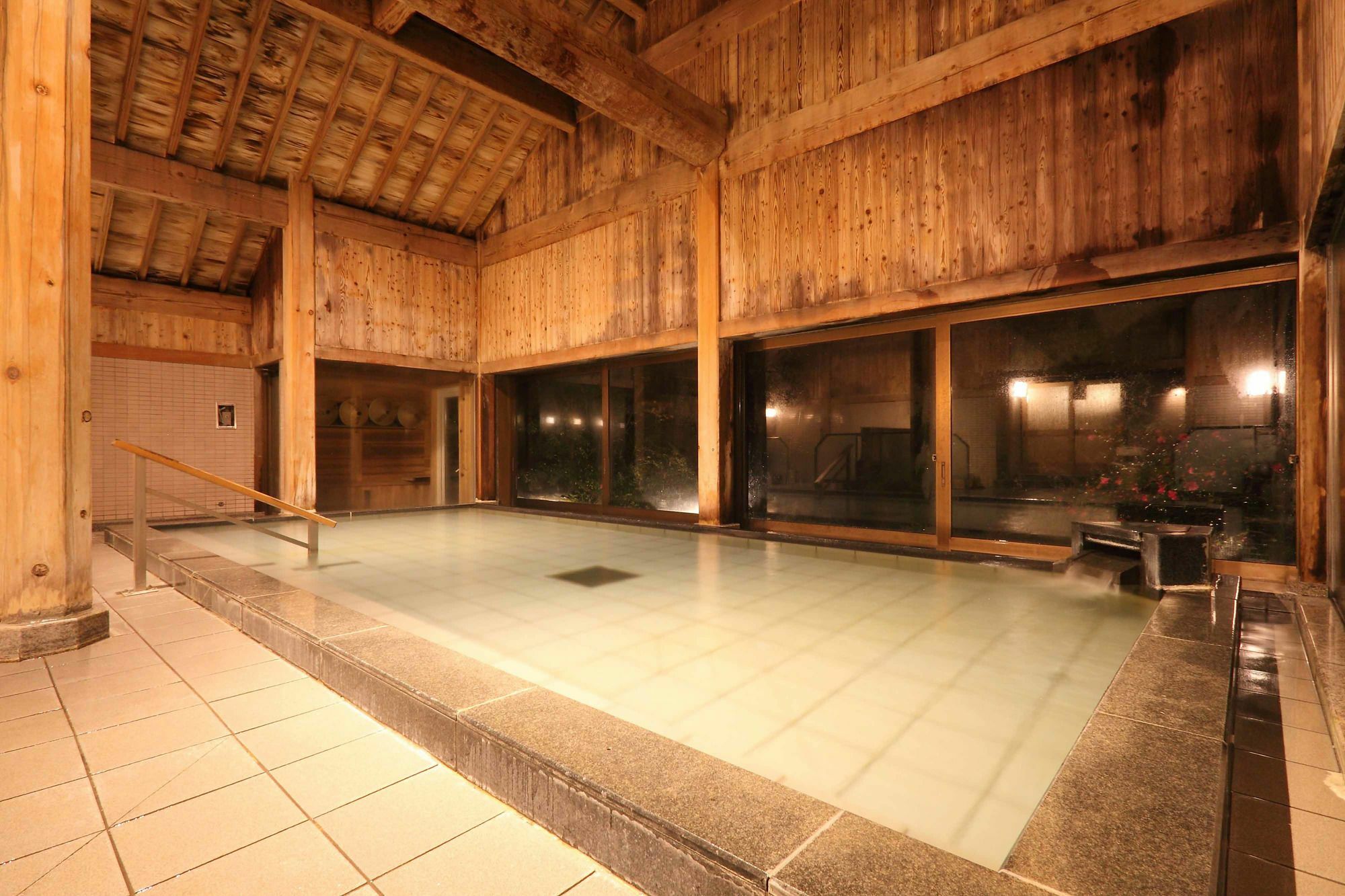 鬼怒川温泉 花の宿 松や 旅館 日光市 エクステリア 写真